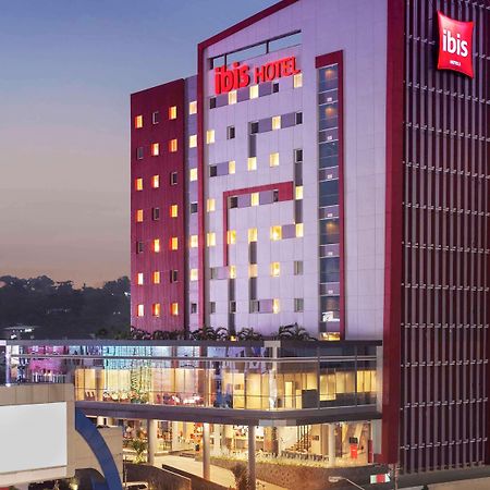 Ibis Manado City Center Boulevard Exterior photo